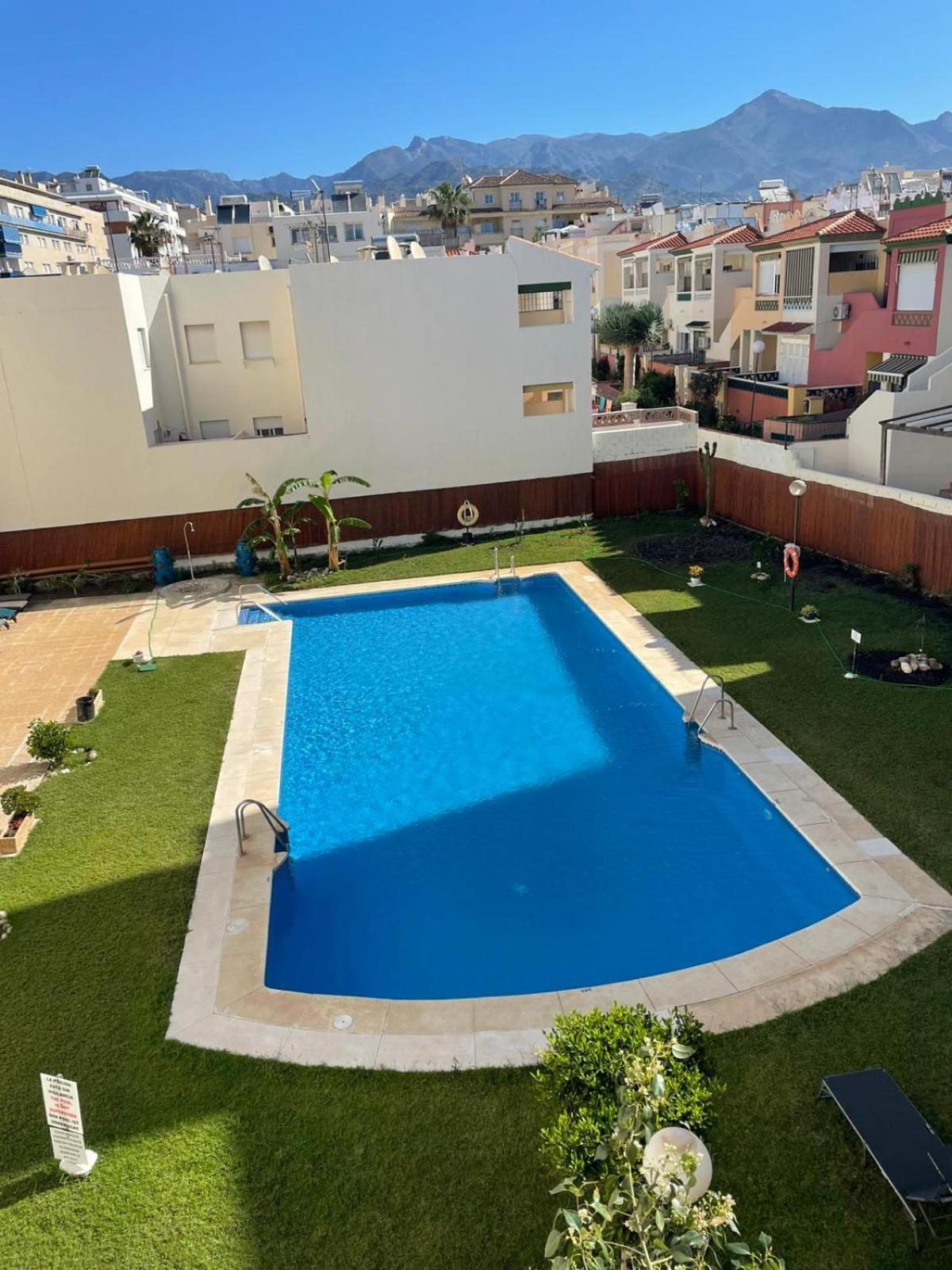 Appartement Chaparil à Nerja Extérieur photo